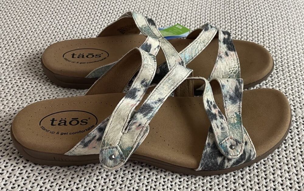 Taos Women's Leather Backstrap Sandal Watercolor Style Print Size 10 NEW